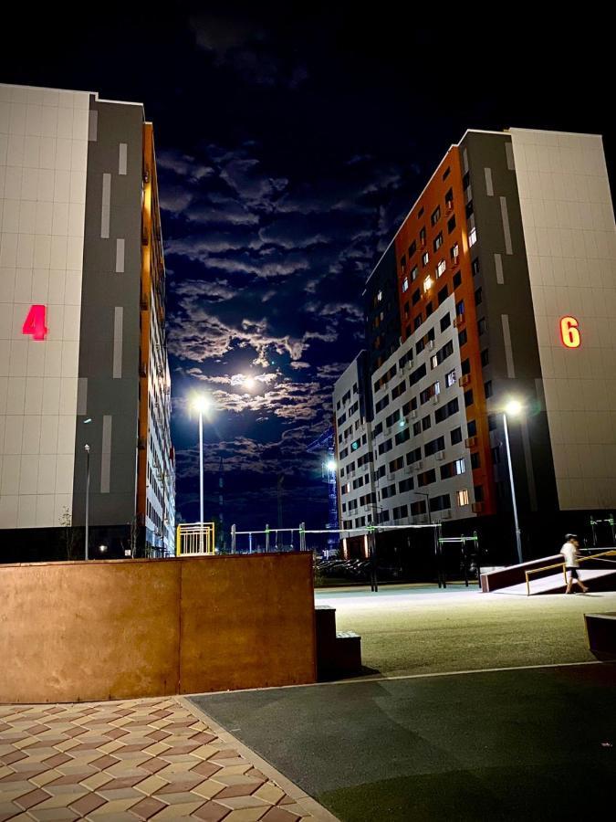 1-Но Комнатная Квартира В Центре Астаны Жк Sezim Qala 4 Astana Ngoại thất bức ảnh
